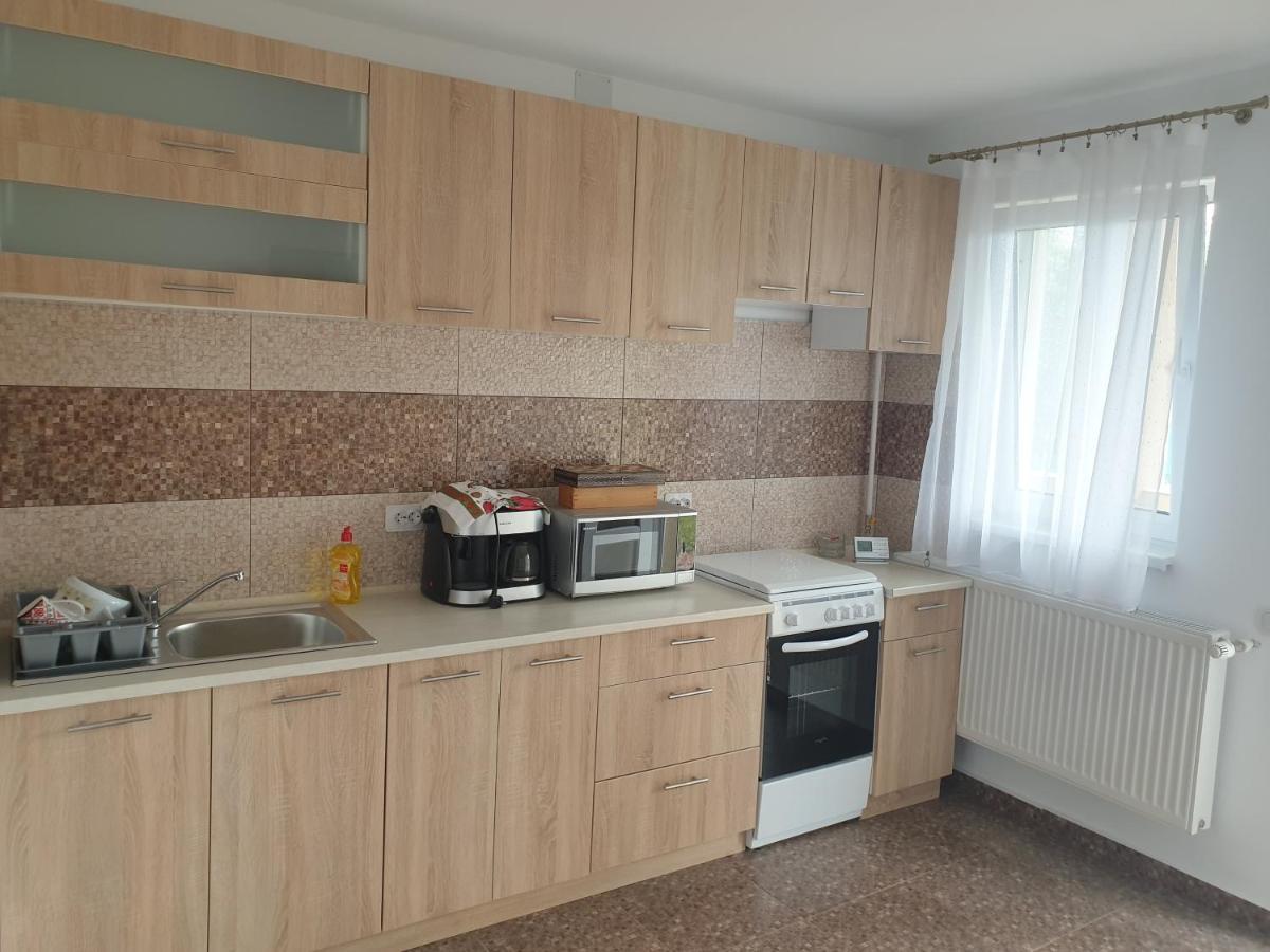 Casa Corina Hotell Turda Eksteriør bilde